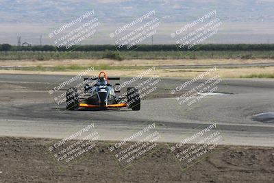 media/Jun-01-2024-CalClub SCCA (Sat) [[0aa0dc4a91]]/Group 6/Race/